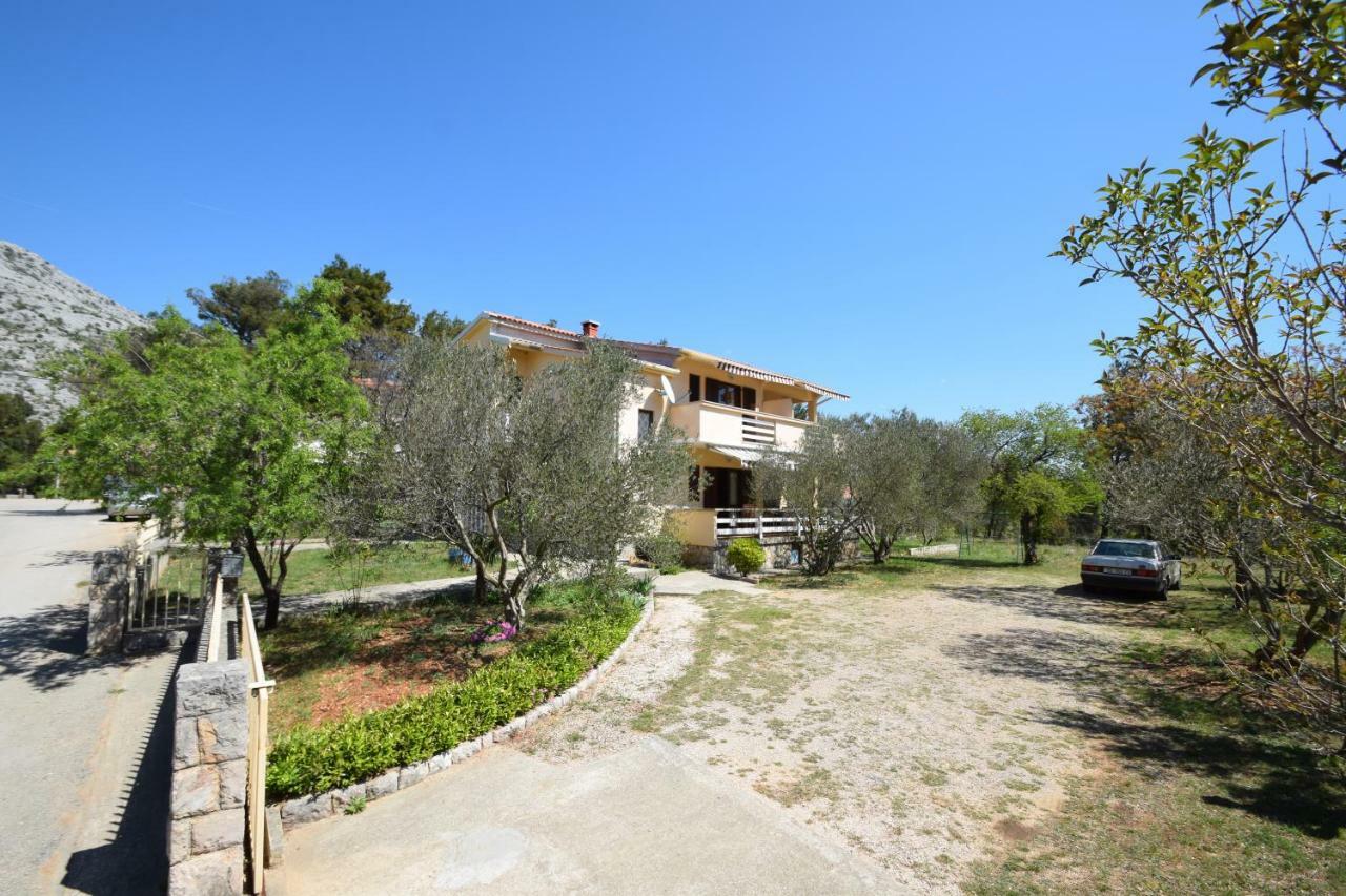 Apartments Ivan Starigrad Paklenica Exterior foto